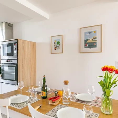 Apartment Callot